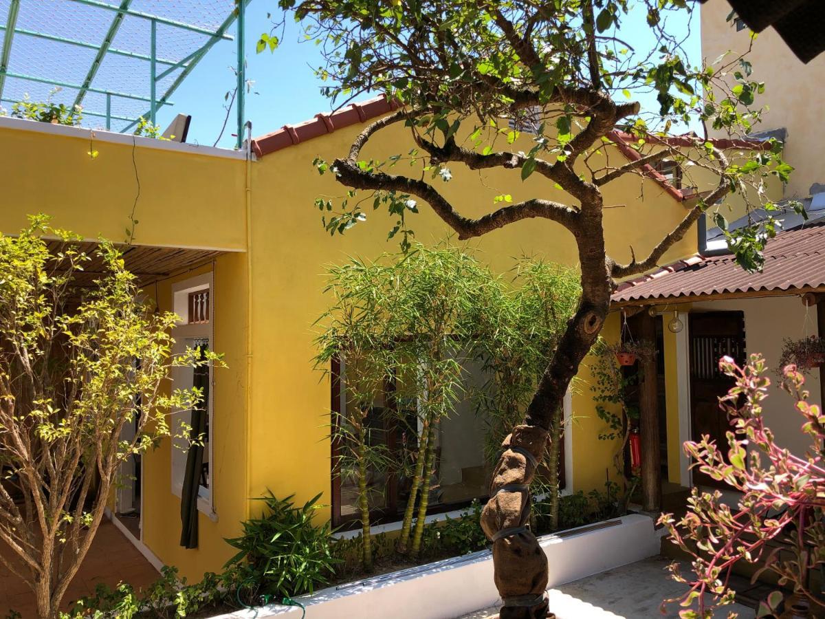 Leranda Homestay Хюе Екстер'єр фото