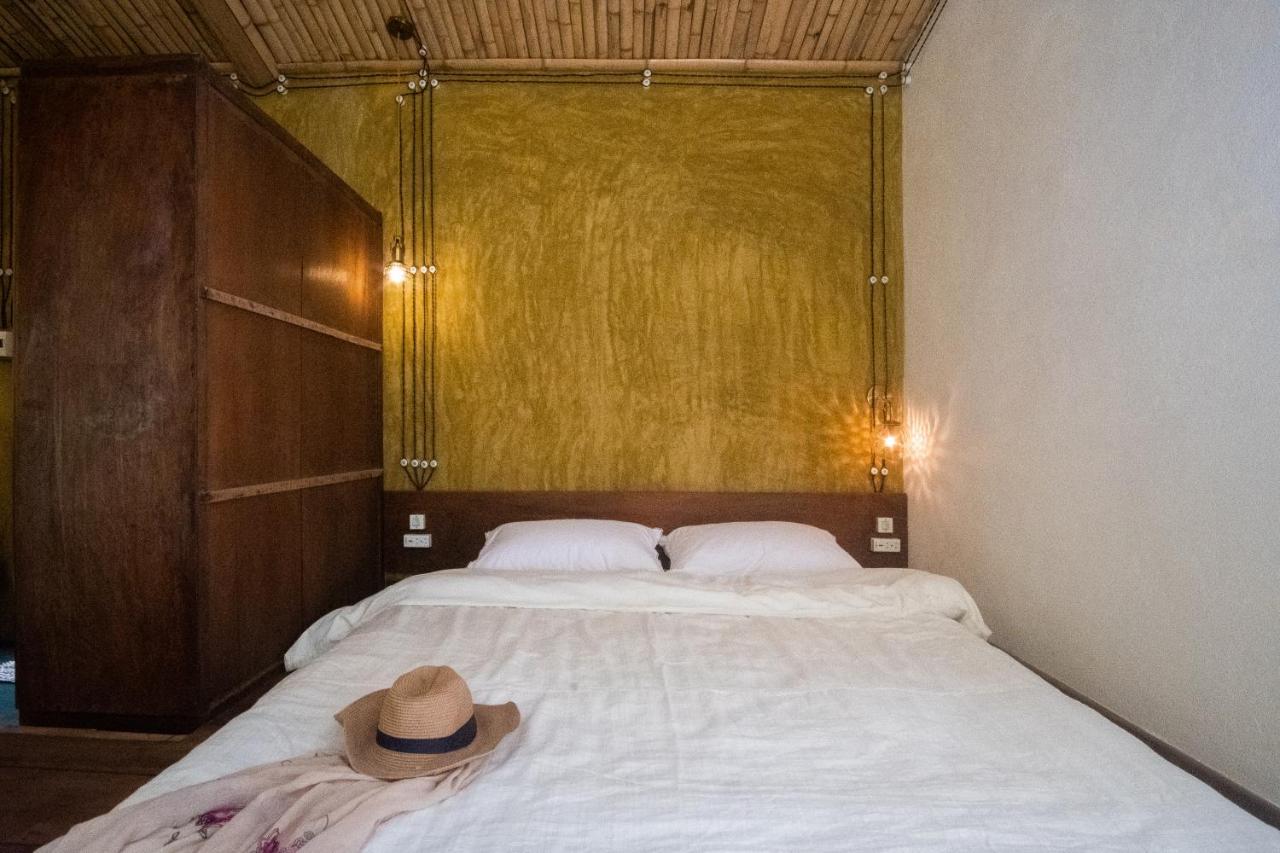 Leranda Homestay Хюе Екстер'єр фото